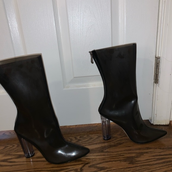 Boots - Picture 2 of 3